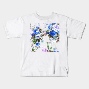 Bouquets with roses 10 Kids T-Shirt